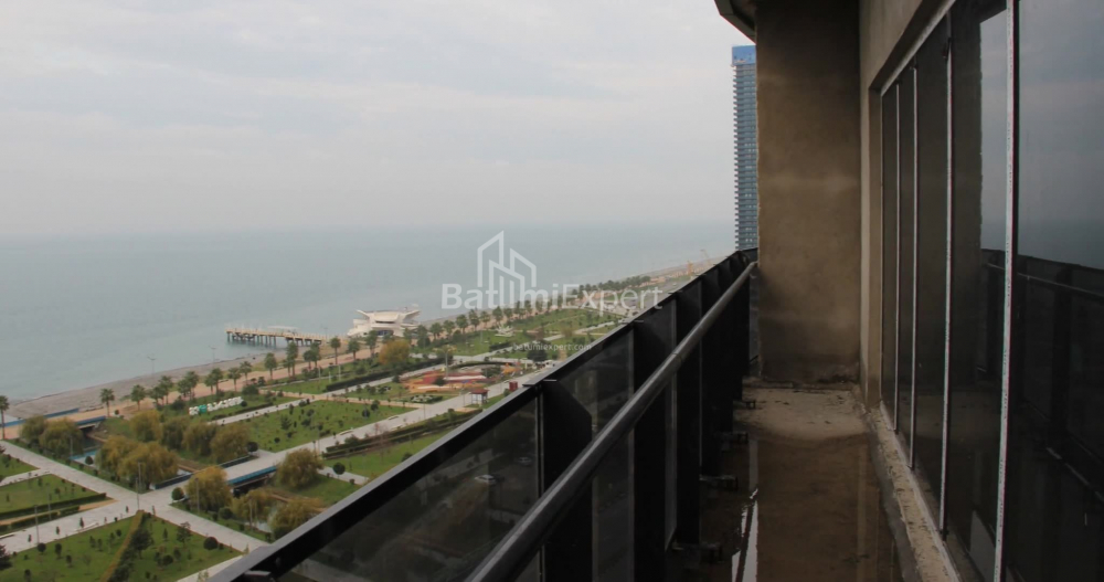 Квартира 75.86 м² - Леха і Марії Качинських, Батумі, Грузія