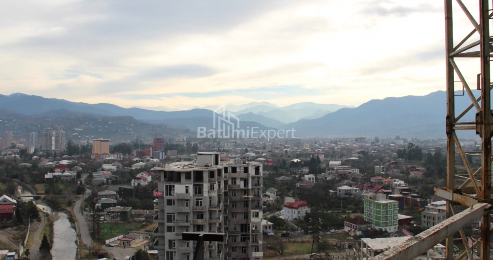 Квартира 89.51 м² - Леха і Марії Качинських, Батумі, Грузія