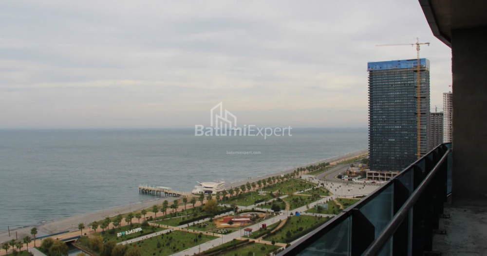 Квартира 76.07 м² - Леха і Марії Качинських, Батумі, Грузія