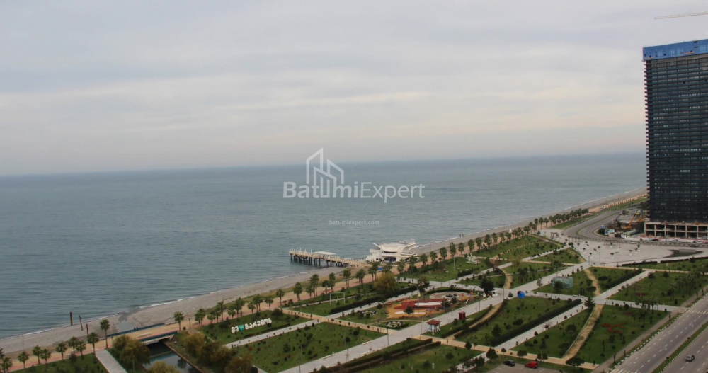 Квартира 76.07 м² - Леха і Марії Качинських, Батумі, Грузія