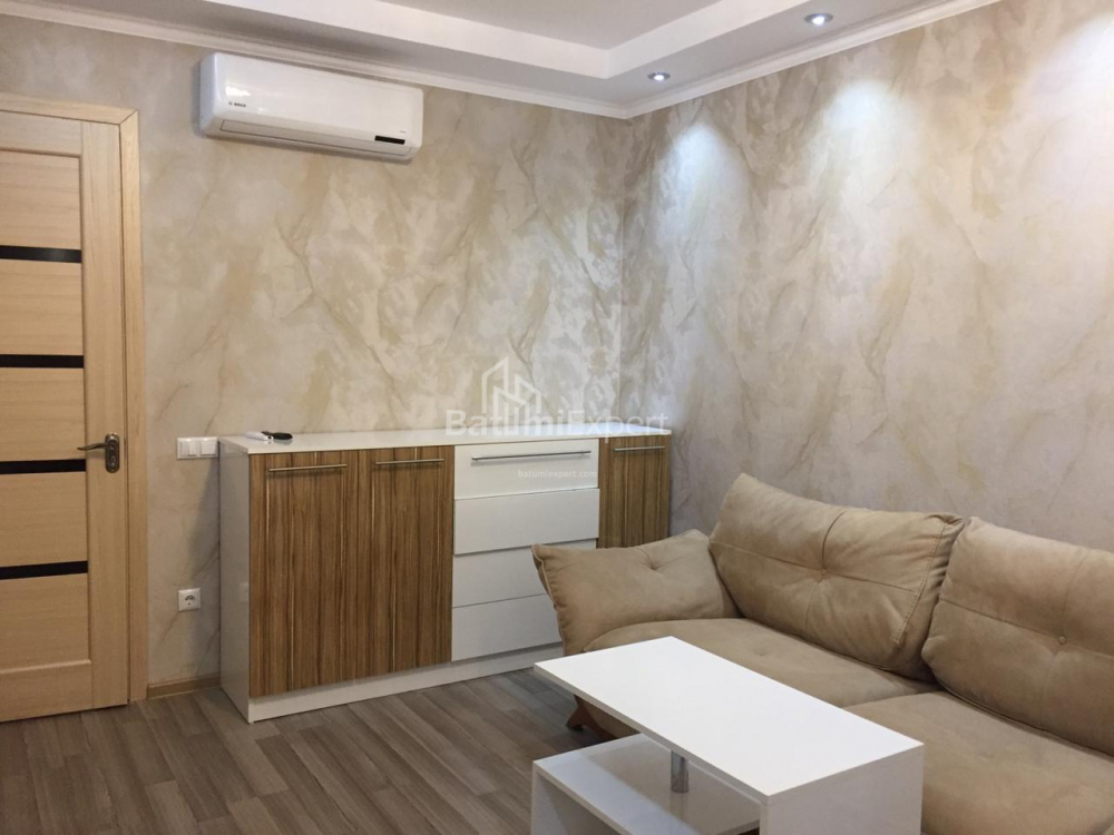 Квартира 72 м² - Юсуфа Кобаладзе, Батумі, Грузія