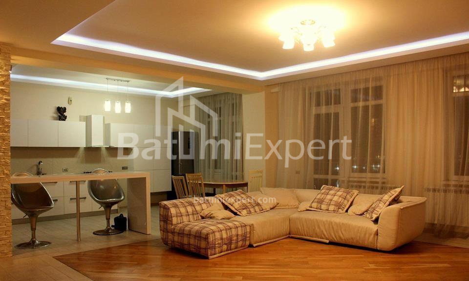 Квартира 160 м² - Іллі Чавчавадзе, Батумі, Грузія