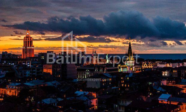 Квартира 90 м² - Вахтанга Горгасалі, Батумі, Грузія