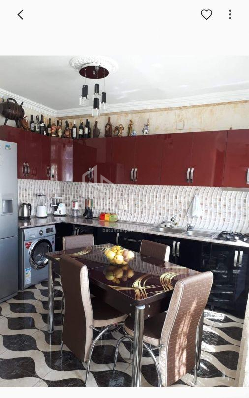 Квартира 90 м² - Шалва Інасаридзе, Батумі, Грузія