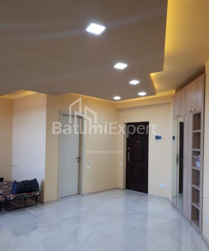 Квартира 73 м² - Михайла Лермонтова, Батумі, Грузія