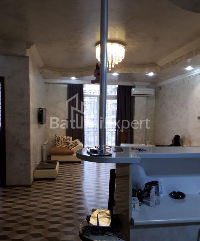 Квартира 110 м² - Галактiона Табiдзе, Батумі, Грузія