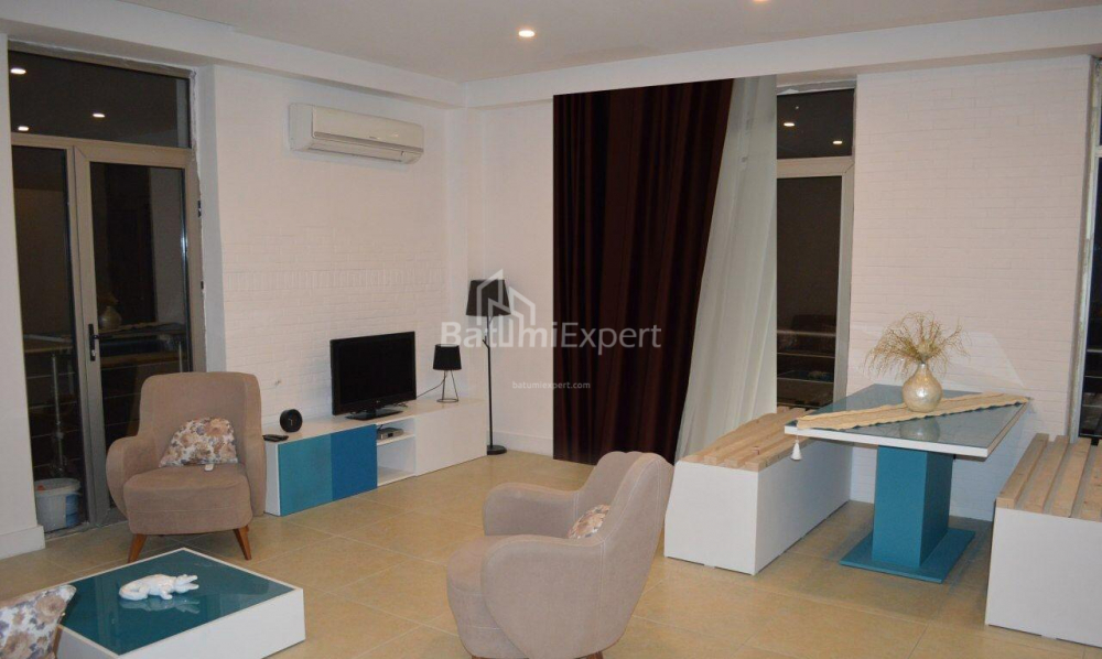 Квартира 110 м² - Шерифа Хімшіашвілі, Батумі, Грузія