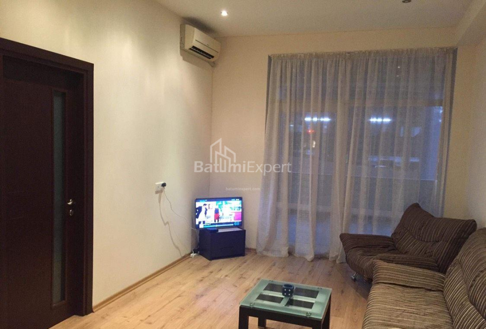 Квартира 85 м² - Зураба Горгiладзе, Батумі, Грузія