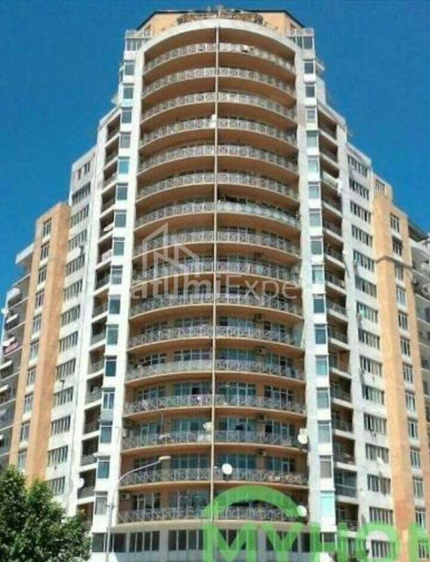 Квартира 73 м² - Михайла Лермонтова, Батумі, Грузія