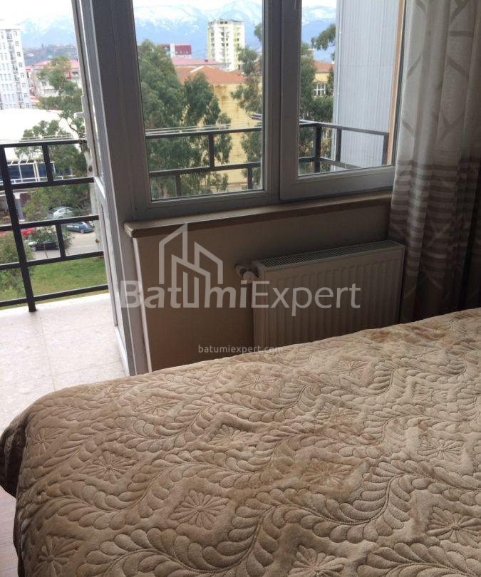 Квартира 40 м² - Петра Багратіоні, Батумі, Грузія