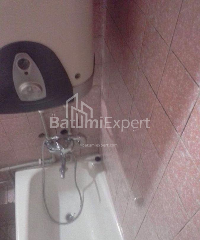 Квартира 80 м² - Петра Мелiкiшвiлi, Батумі, Грузія