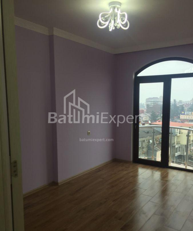 Квартира 74 м² - Юр'ївська, Батумі, Грузія