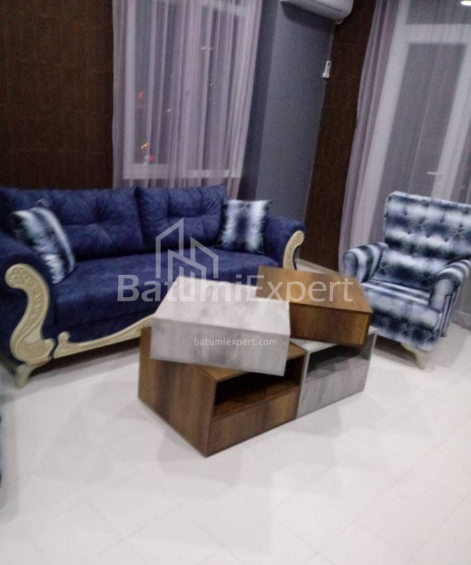 Квартира 74 м² - Царя Парнаваза, Батумі, Грузія