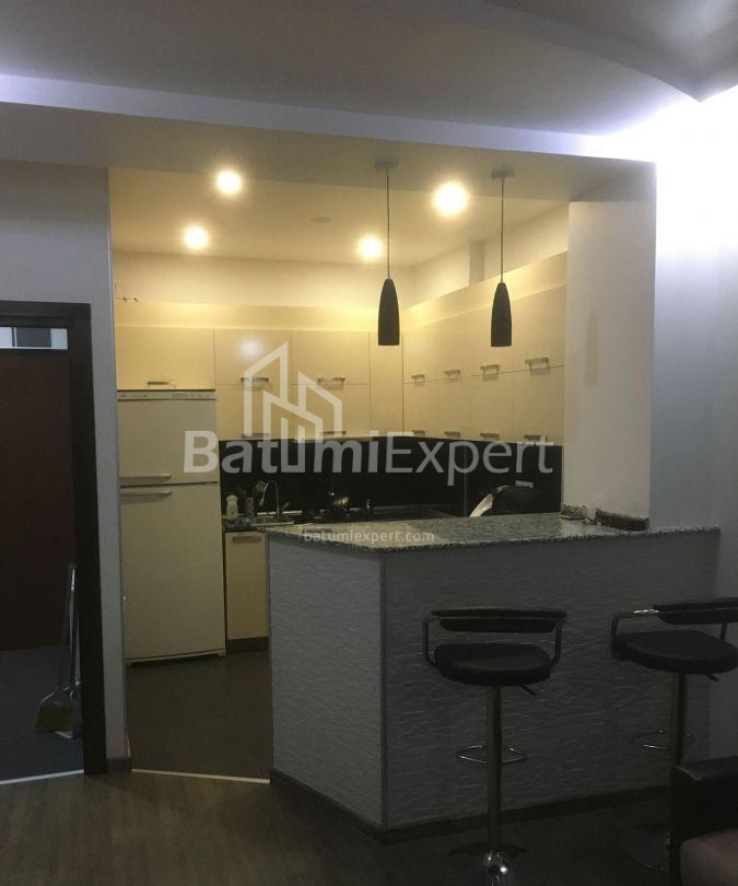 Квартира 56 м² - Шерифа Хімшіашвілі, Батумі, Грузія