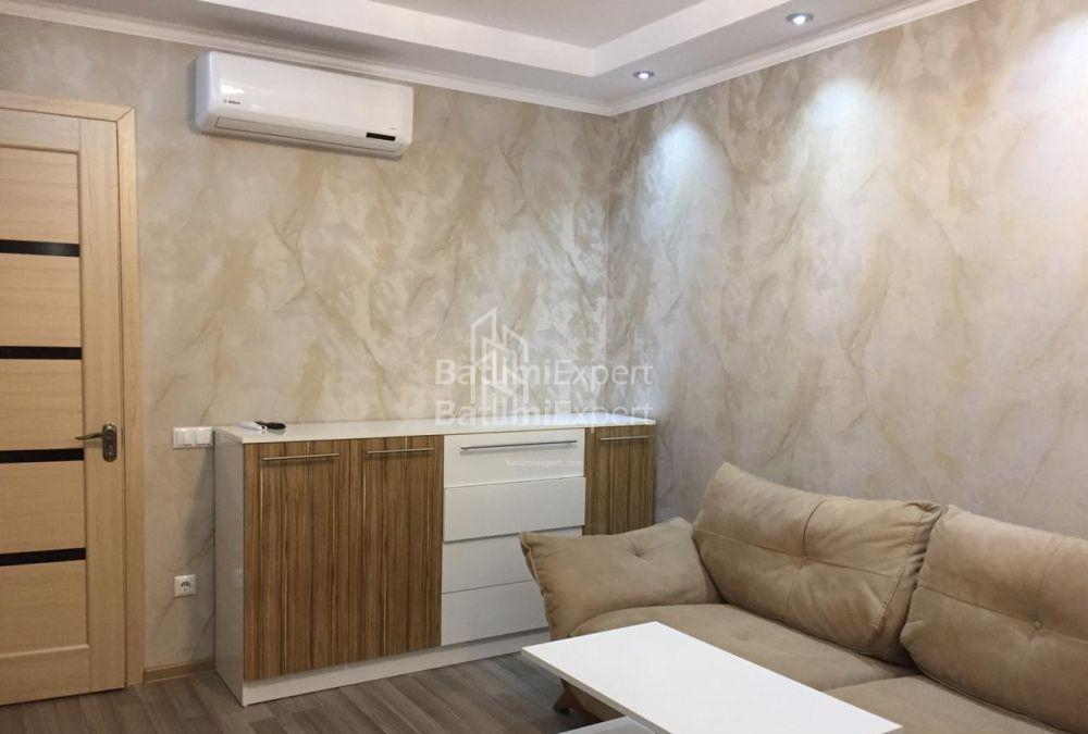 Квартира 72 м² - Юсуфа Кобаладзе, Батумі, Грузія