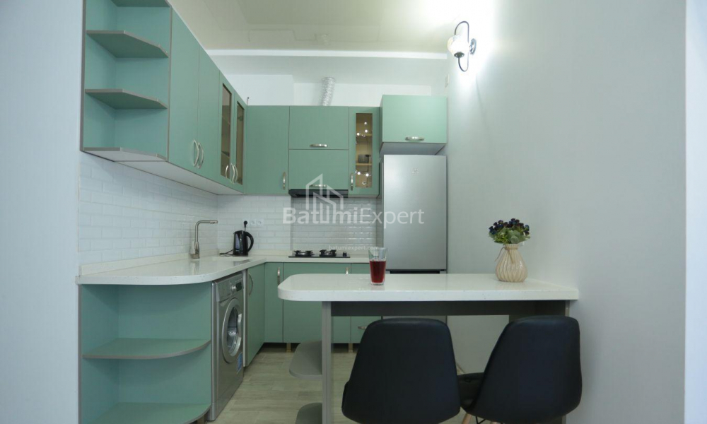 Квартира 40 м² - Петра Багратіоні, Батумі, Грузія
