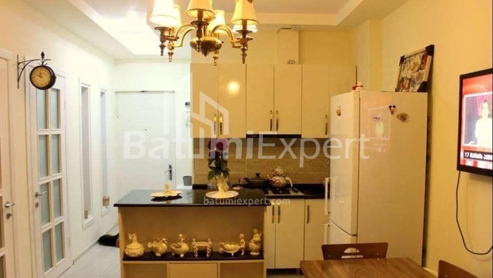 Квартира 50 м² - Вахтанга Горгасалі, Батумі, Грузія