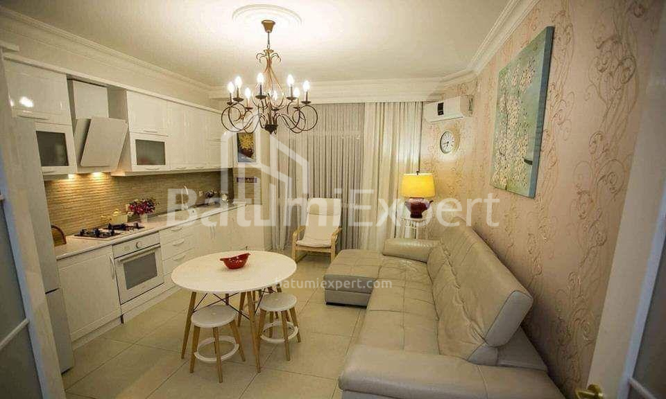 Квартира 120 м² - Юр'ївська, Батумі, Грузія