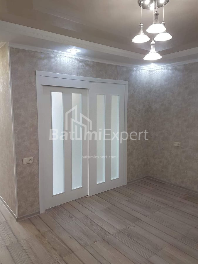 Квартира 44 м² - Юсуфа Кобаладзе, Батумі, Грузія