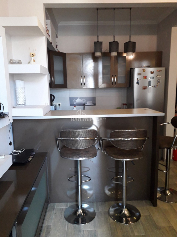Квартира 60 м² - Зураба Горгiладзе, Батумі, Грузія