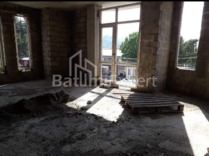 Об'єкт, що будується 78 м² - Халваши, Хелвачаурі, Грузія