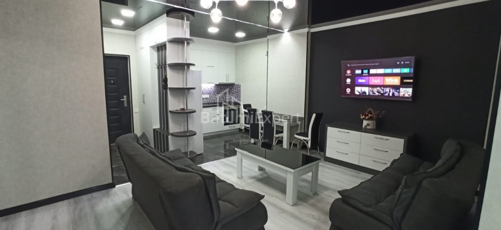 Квартира 52 м² - Еквтіме Такаішвілі, Батумі, Грузія