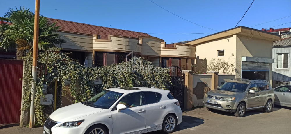 Приватний будинок 240 м² - Володимира Маяковського, Батумі, Грузія