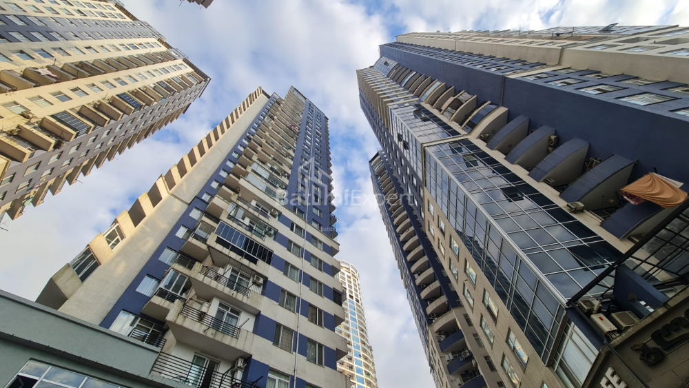 Квартира 58 м² - Ніко Піросмані, Батумі, Грузія