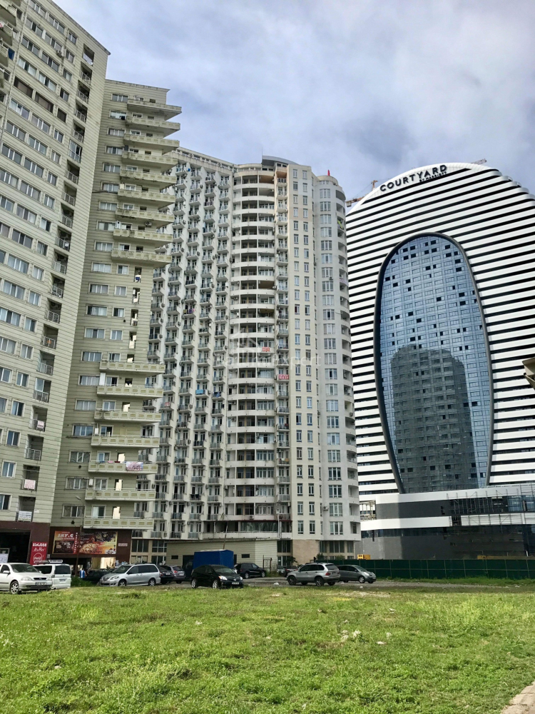 Квартира 59 м² - Зураба Горгiладзе, Батумі, Грузія