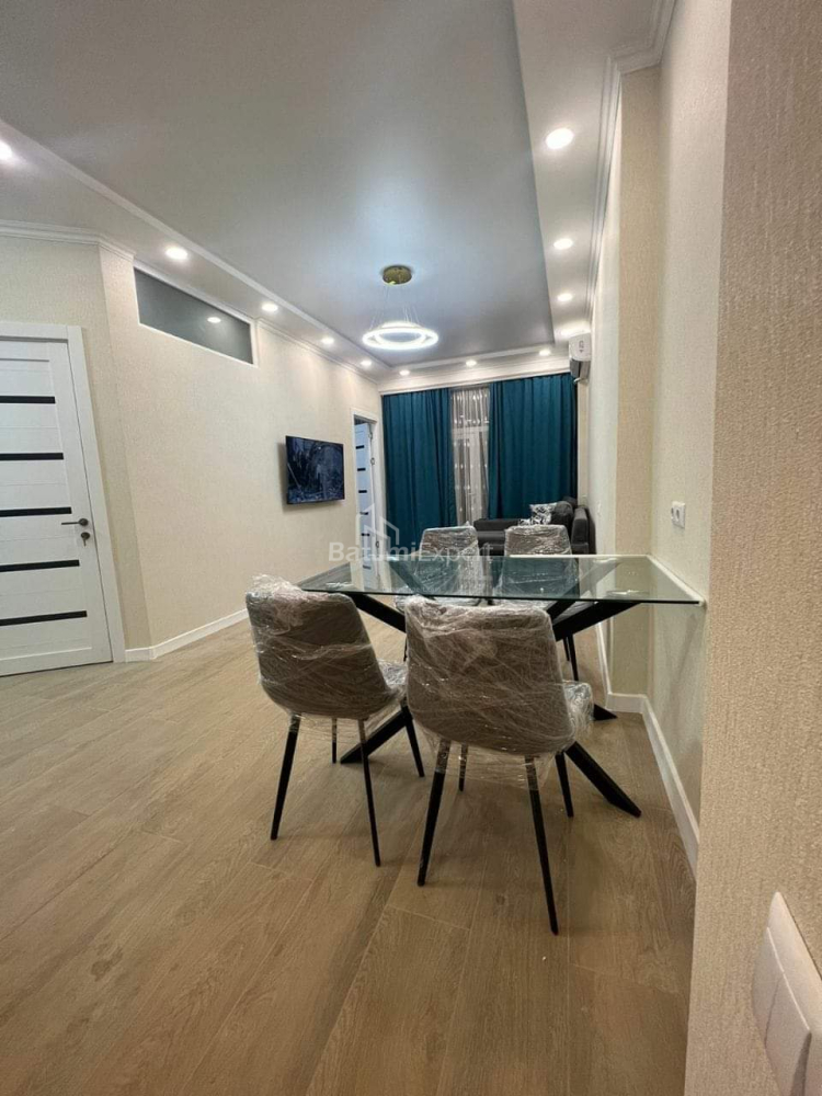 Квартира 64 м² - Ніко Піросмані, Батумі, Грузія