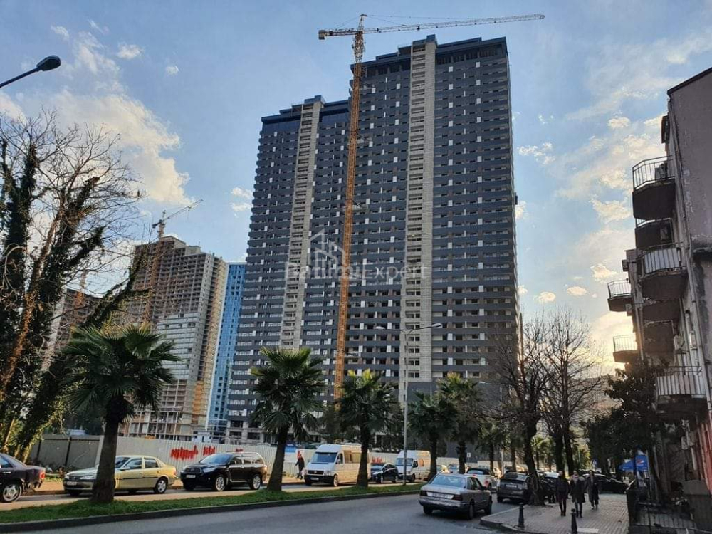 Квартира 40 м² - Ніко Піросмані, Батумі, Грузія