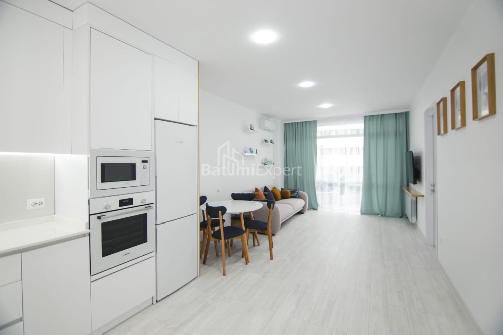 Квартира 74 м² - Зураба Горгiладзе, Батумі, Грузія