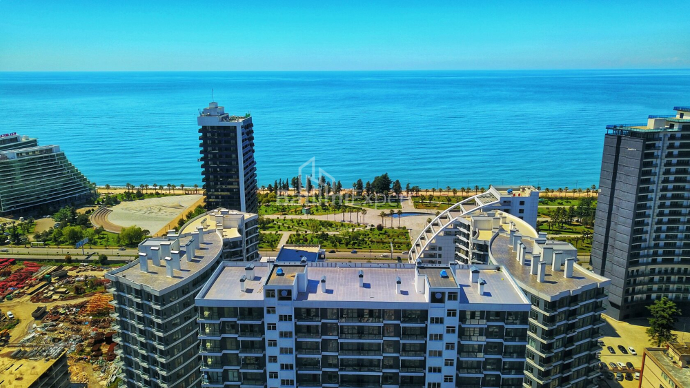Квартира 35 м² - Леха і Марії Качинських, Батумі, Грузія