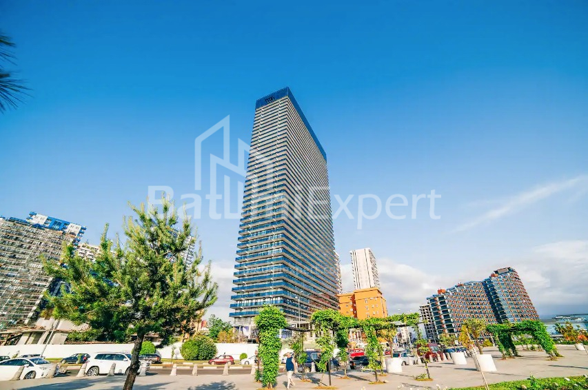 Квартира 57 м² - Леха і Марії Качинських, Батумі, Грузія