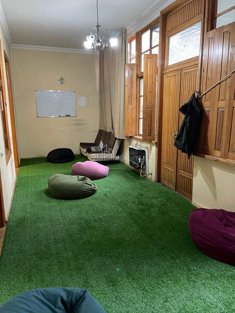 Приватний будинок 100 м² - Петра Мелiкiшвiлi, Батумі, Грузія