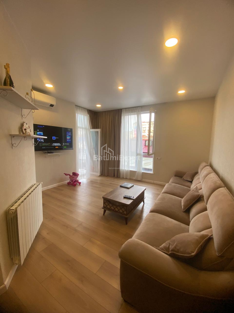 Квартира 100 м² - Еквтіме Такаішвілі, Батумі, Грузія