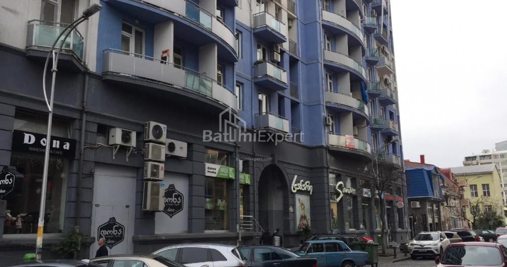 Квартира 154 м² - Царя Парнаваза, Батумі, Грузія