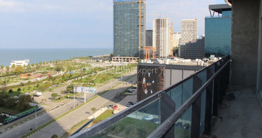 Квартира 75.75 м² - Леха і Марії Качинських, Батумі, Грузія
