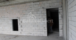 Квартира 2-комн 75.9 м² - Леха і Марії Качинських, Батумі