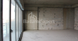 Квартира 2-комн 75.9 м² - Леха і Марії Качинських, Батумі