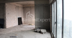 Квартира 89.38 м² - Леха і Марії Качинських, Батумі, Грузія