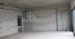 Квартира 75.86 м² - Леха і Марії Качинських, Батумі, Грузія