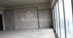 Квартира 75.86 м² - Леха і Марії Качинських, Батумі, Грузія