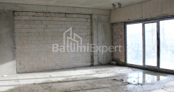 Квартира 63.35 м² - Леха і Марії Качинських, Батумі, Грузія