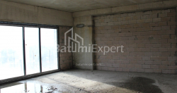 Квартира 2-комн 63.4 м² - Леха і Марії Качинських, Батумі