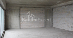 Квартира 2-комн 75.9 м² - Леха і Марії Качинських, Батумі