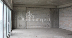 Квартира 75.86 м² - Леха і Марії Качинських, Батумі, Грузія