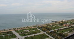 Квартира 75.86 м² - Леха і Марії Качинських, Батумі, Грузія