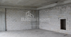 Квартира 75.86 м² - Леха і Марії Качинських, Батумі, Грузія