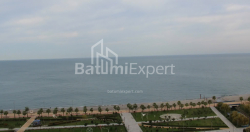 Квартира 75.86 м² - Леха і Марії Качинських, Батумі, Грузія